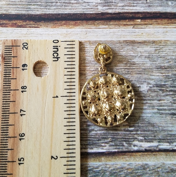 Round dangle earrings with black crystals - Picture 2 of 2